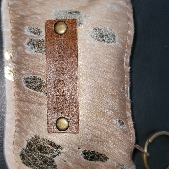 Keep it Gypsy keychain wallet - Picture 2 of 12